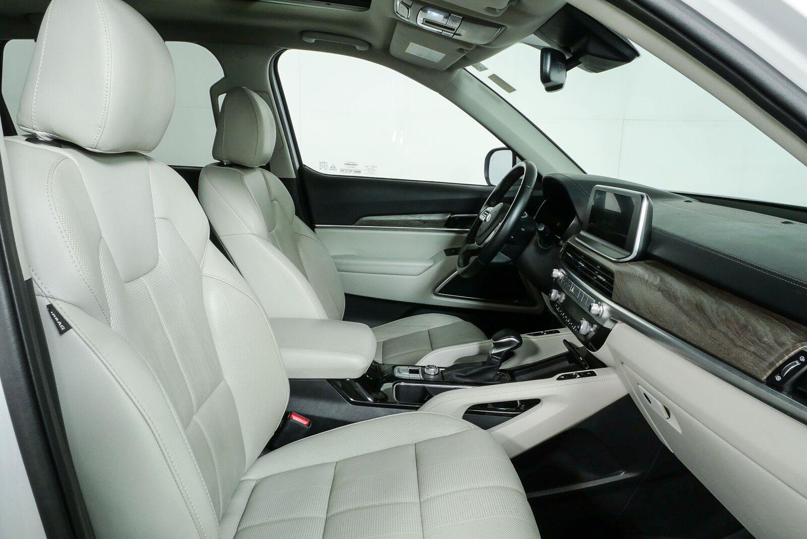 Used 2020 Kia Telluride EX w/ EX Premium Package FWD image 24