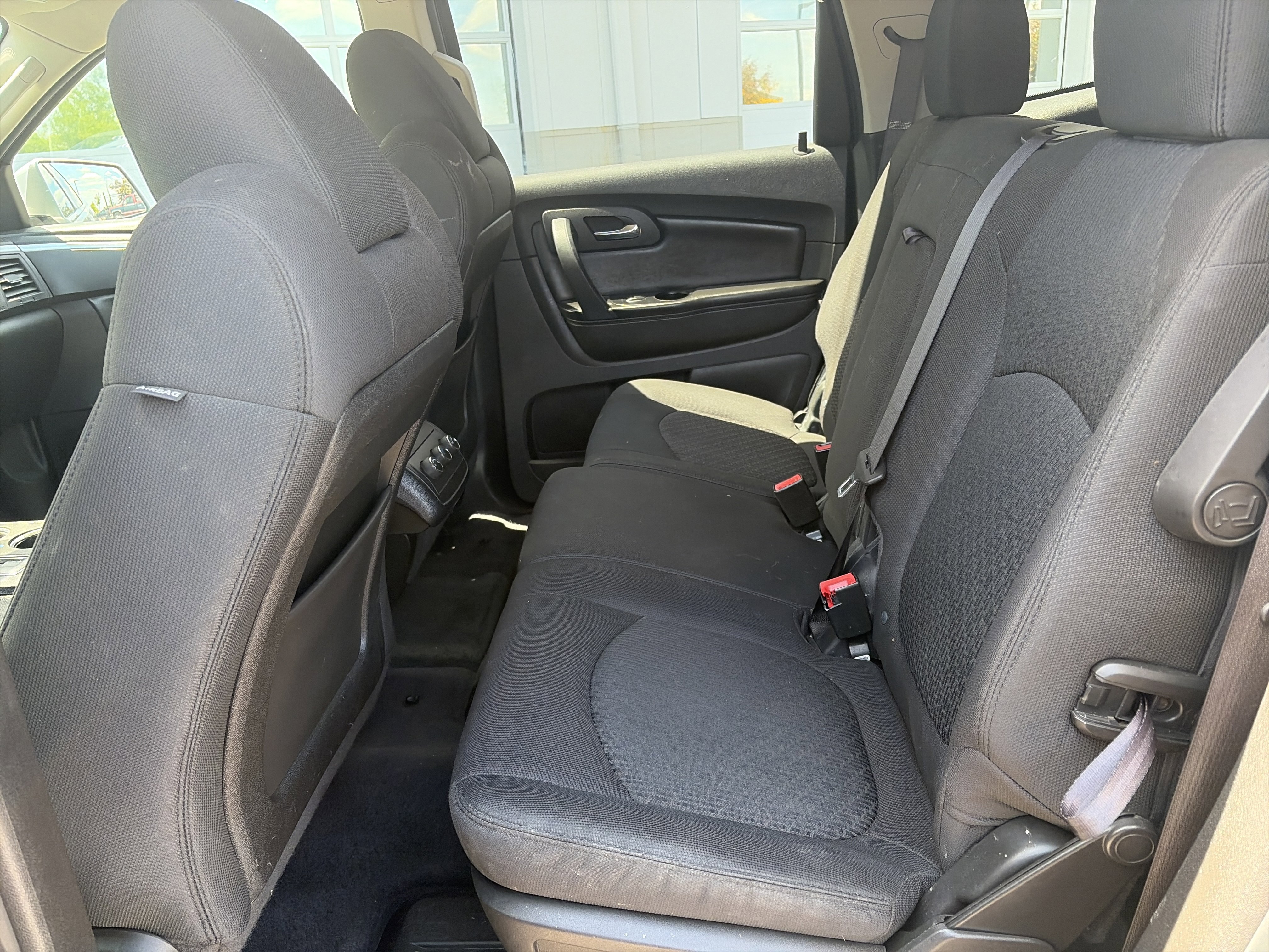 Used 2012 Chevrolet Traverse LT AWD/4WD image 23