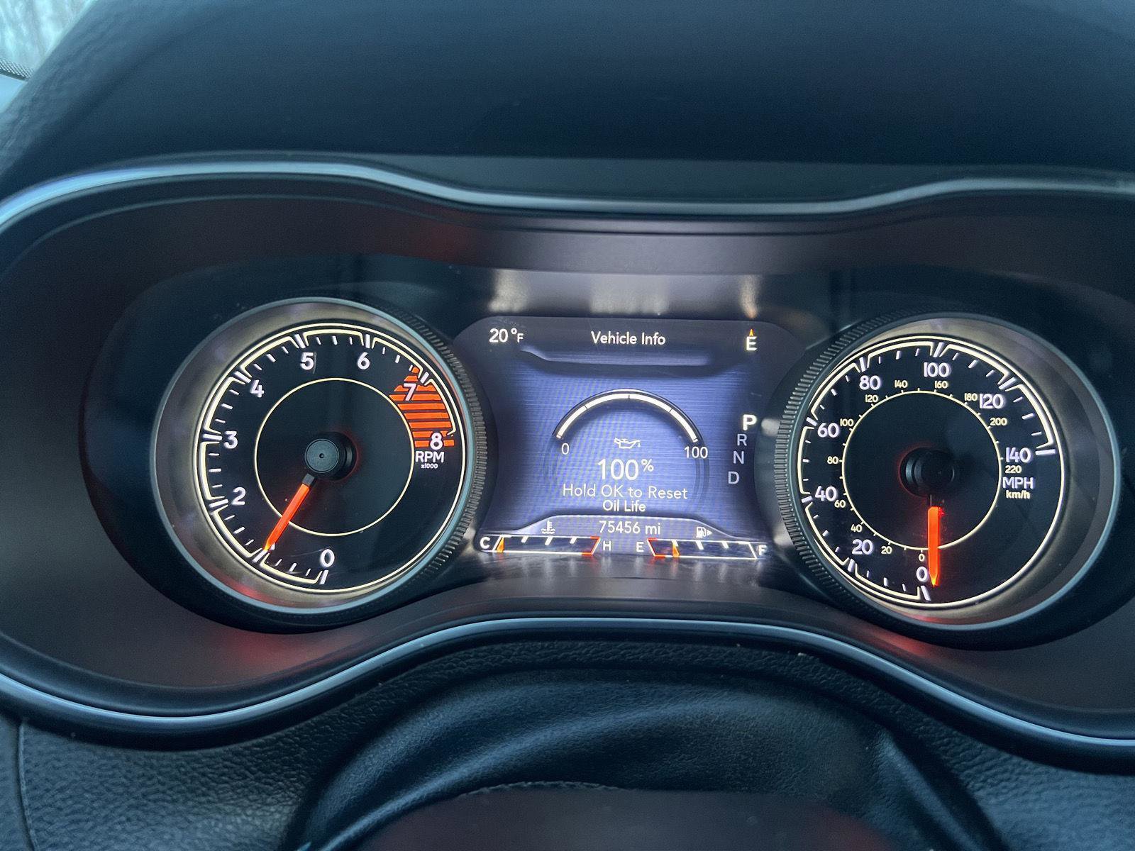 Used 2019 Jeep Cherokee Trailhawk w/ Cold Weather Group image 14