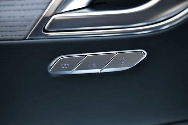 New 2026 Genesis GV80 2.5T Prestige image 18