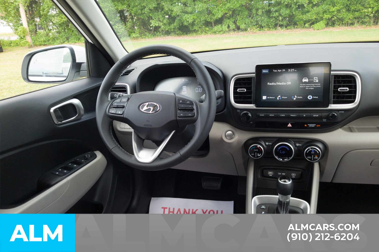 Certified 2025 Hyundai Venue SEL image 21