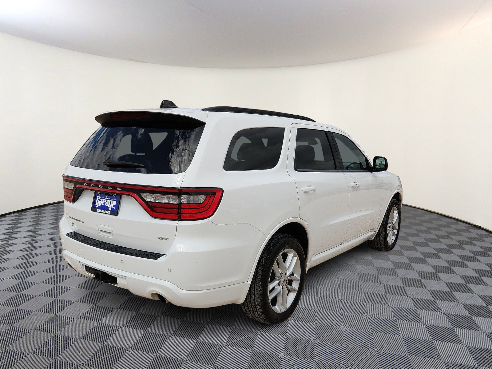 Used 2023 Dodge Durango GT image 4