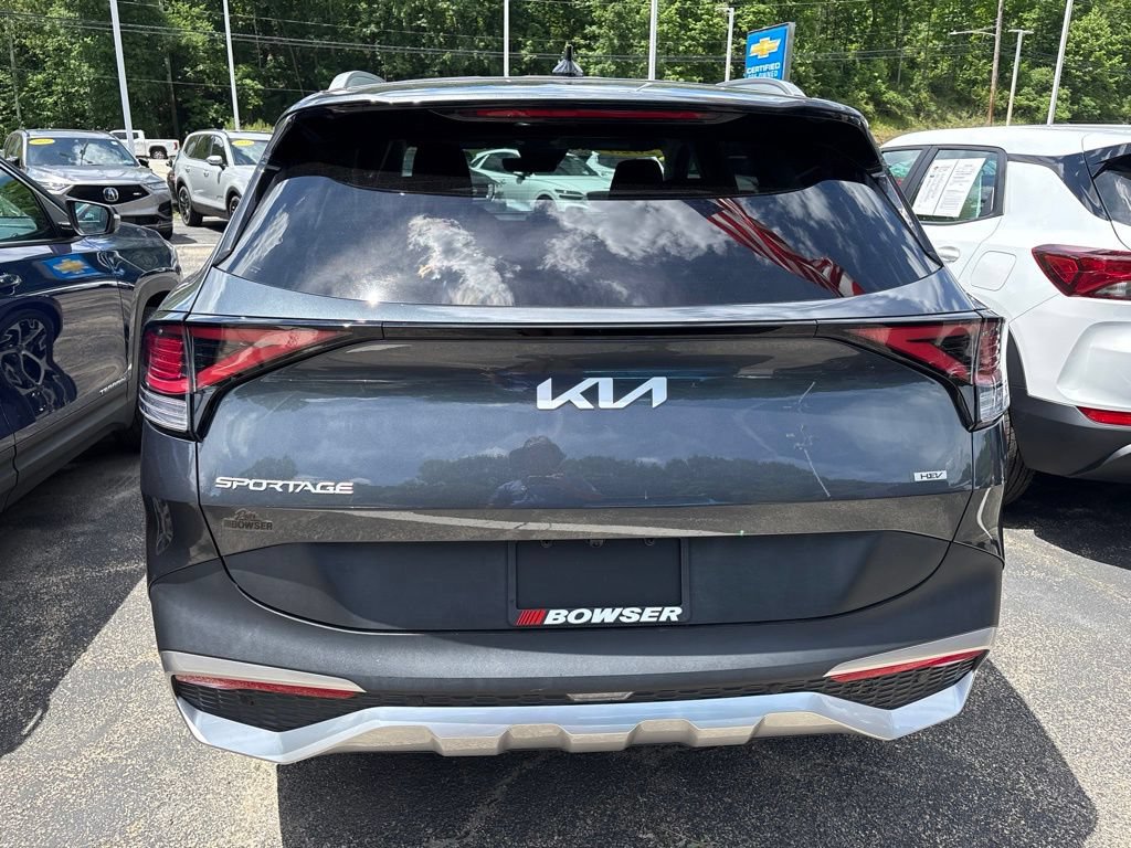 Used 2023 Kia Sportage EX AWD/4WD image 5