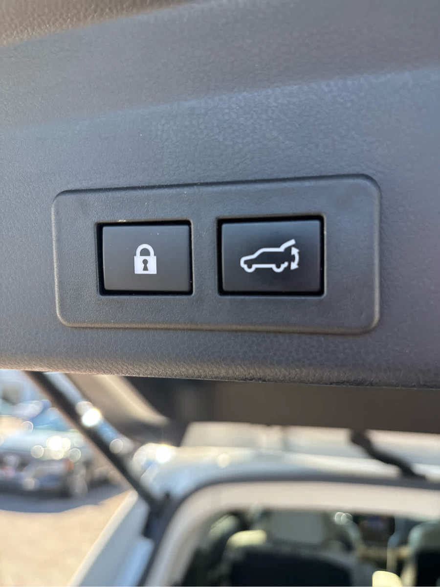 Used 2021 Subaru Ascent Limited w/ Technology Package AWD/4WD image 26
