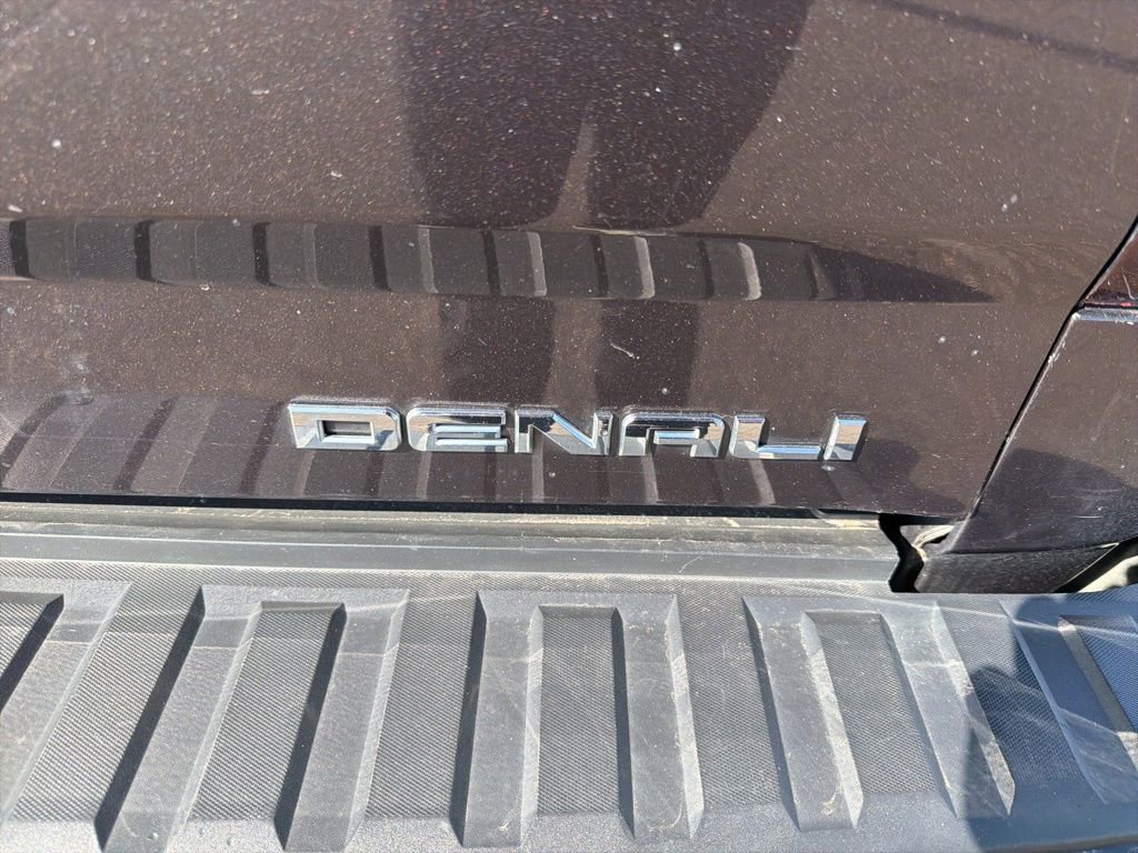 Used 2015 GMC Sierra 1500 Denali w/ Driver Alert Package image 24