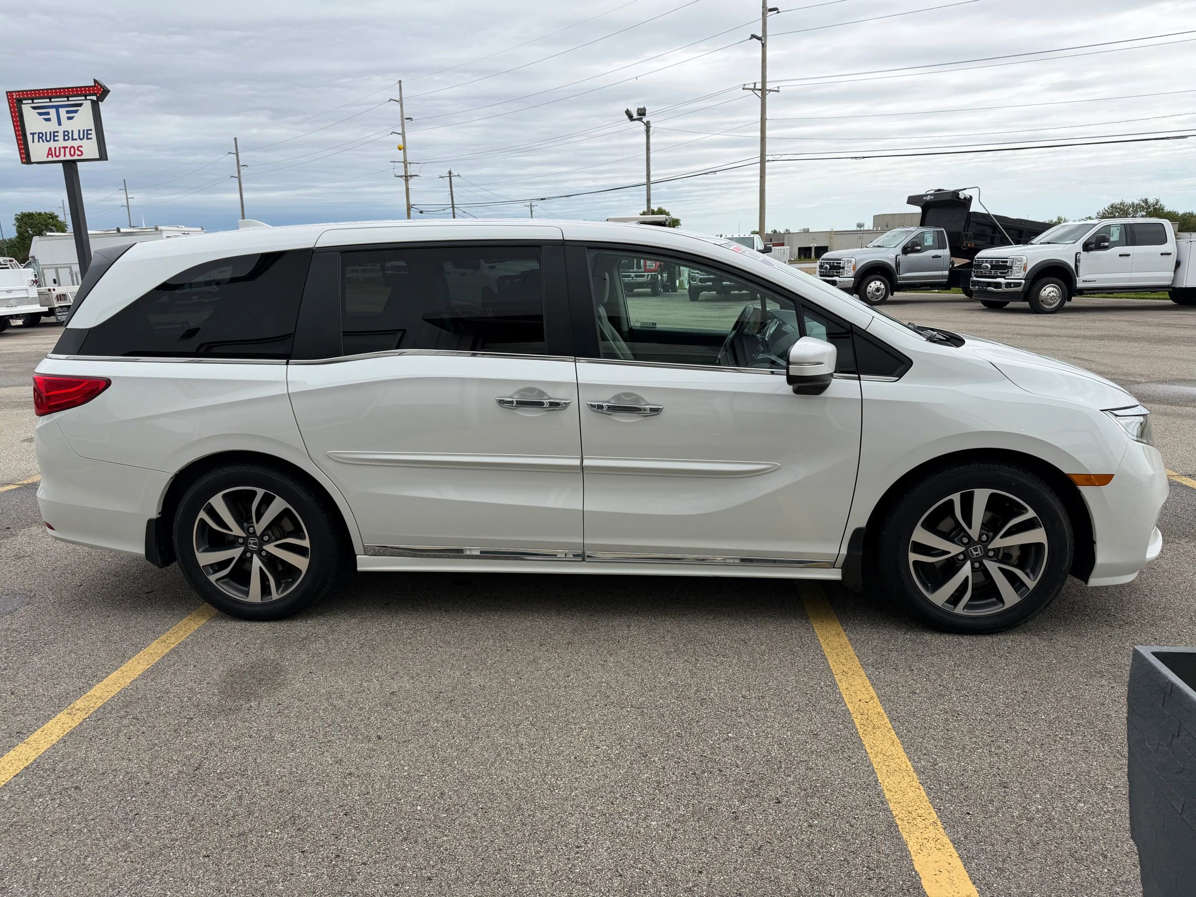 Used 2023 Honda Odyssey Touring image 5