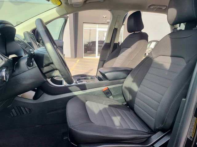 Used 2022 Ford Edge SE w/ Black Appearance Package image 14