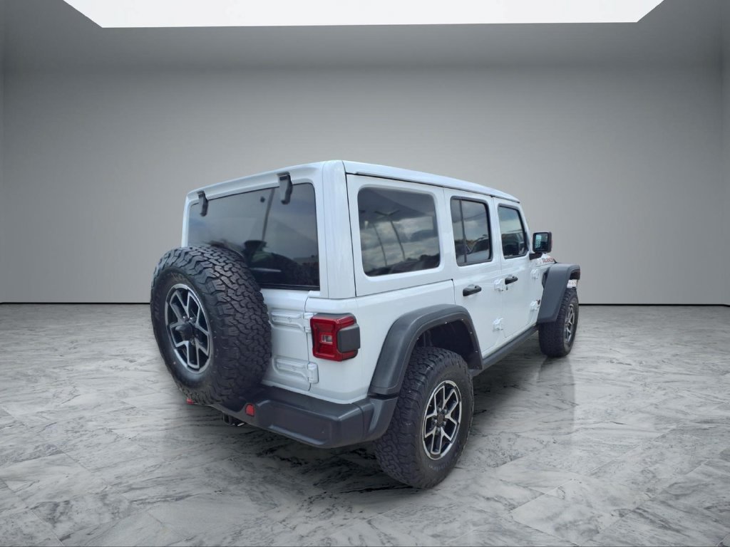 Used 2024 Jeep Wrangler Unlimited Rubicon w/ Technology Group AWD/4WD image 7