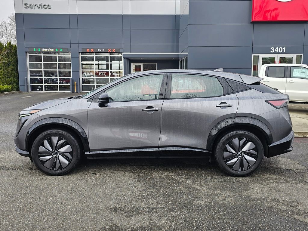 Used 2024 Nissan Ariya AWD image 7
