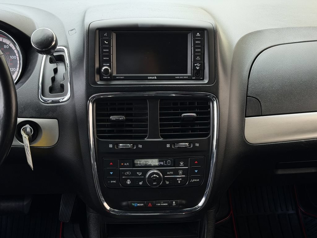 Used 2020 Dodge Grand Caravan GT FWD image 17