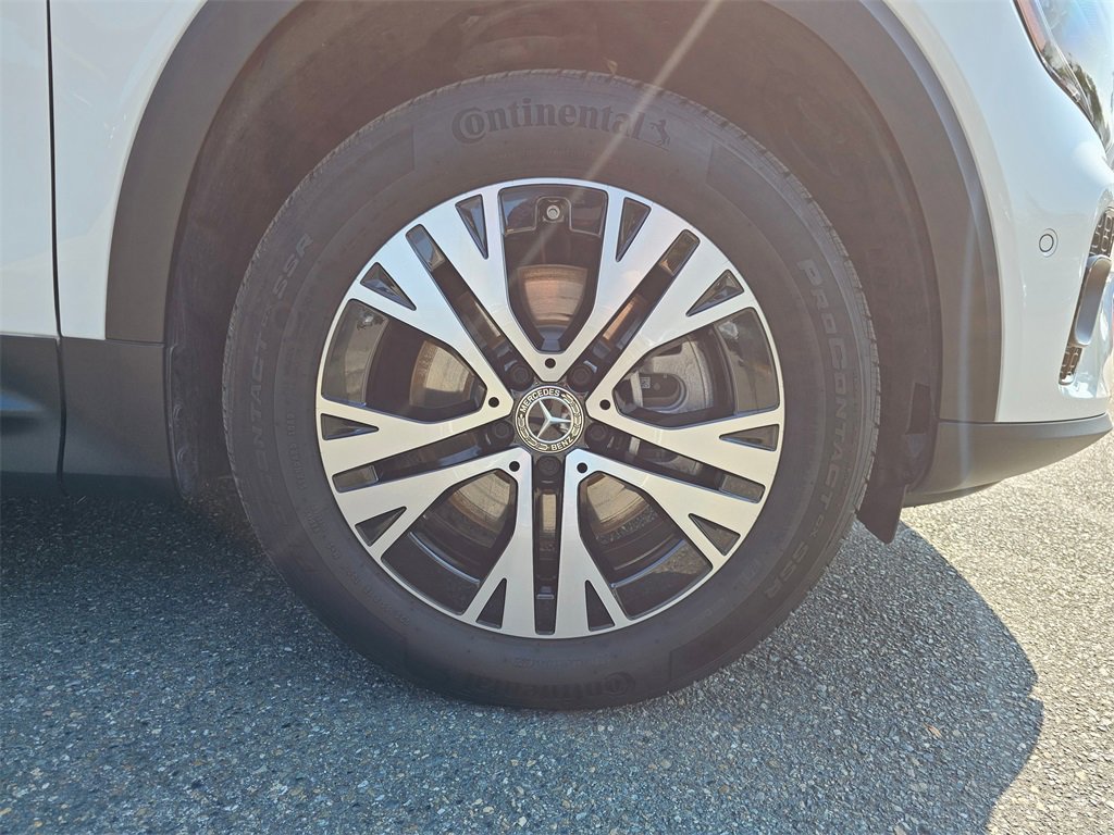 Used 2024 Mercedes-Benz GLB 250 4MATIC image 10