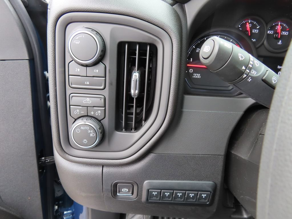 New 2026 Chevrolet Silverado 2500 Custom image 11