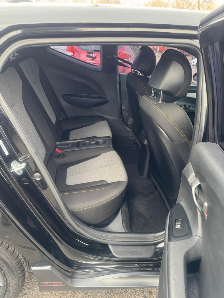 Used 2019 Hyundai Veloster Turbo R-Spec image 15