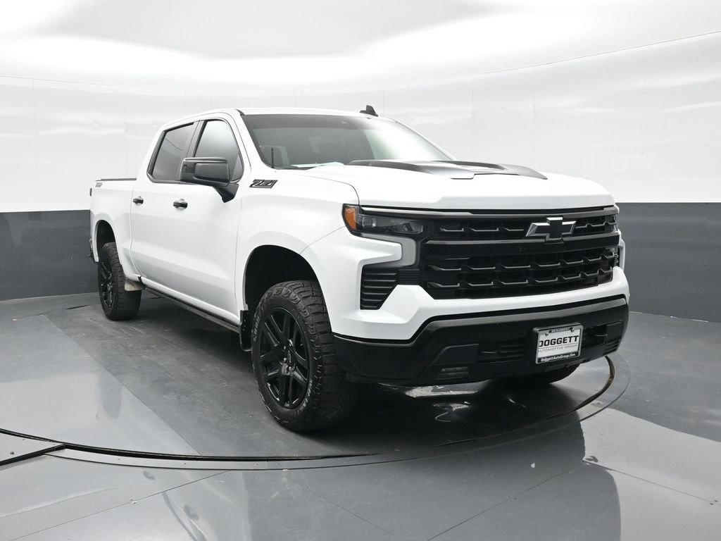 Used 2024 Chevrolet Silverado 1500 LT Trail Boss w/ Convenience Package II image 15