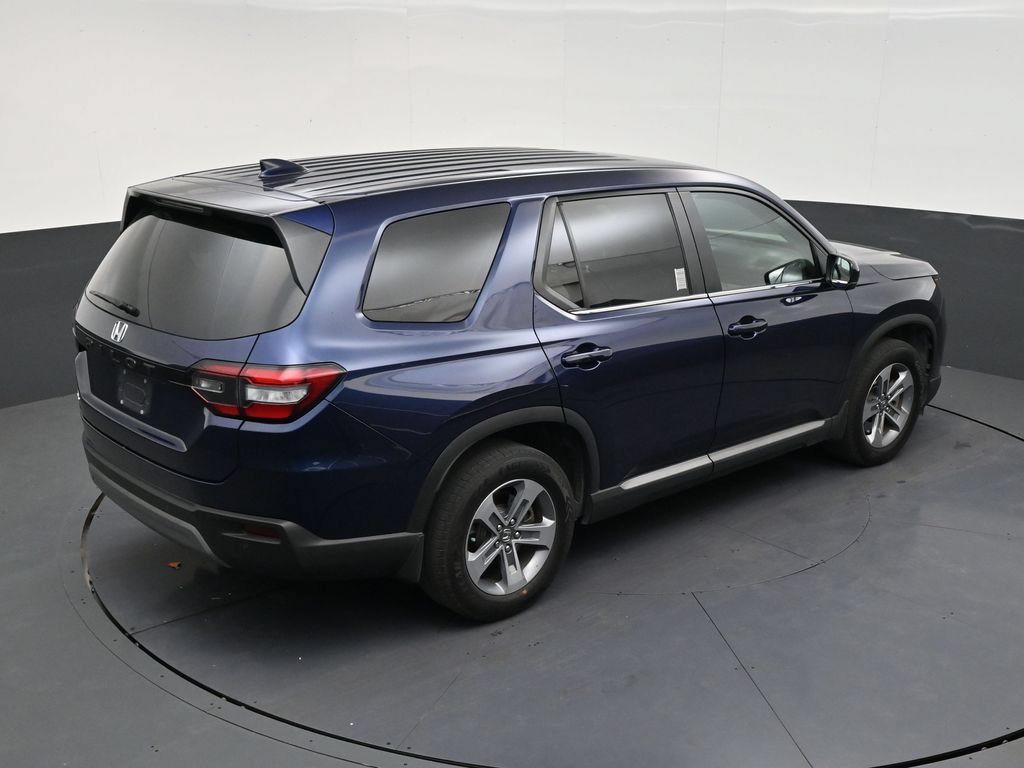 Used 2025 Honda Pilot EX-L image 14