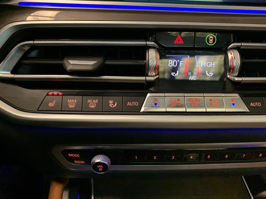 Used 2022 BMW X6 xDrive40i w/ M Sport Package image 14