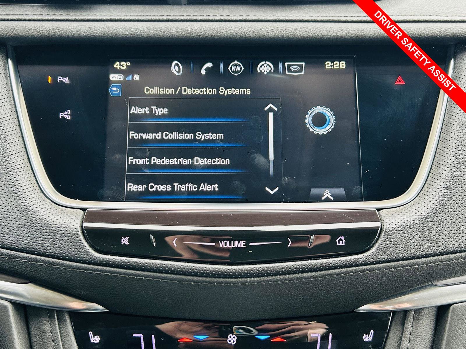Used 2019 Cadillac XT5 Premium Luxury w/ Driver Assist Package image 10
