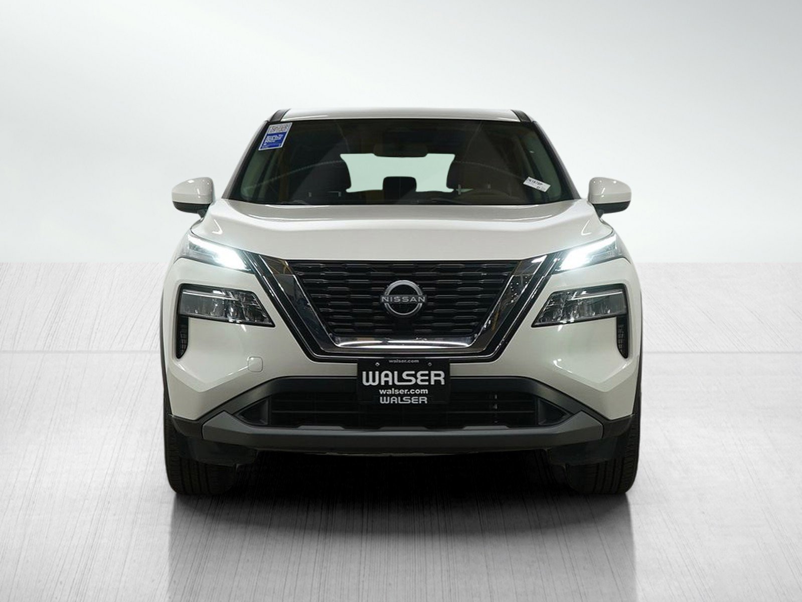 Used 2023 Nissan Rogue SV image 8