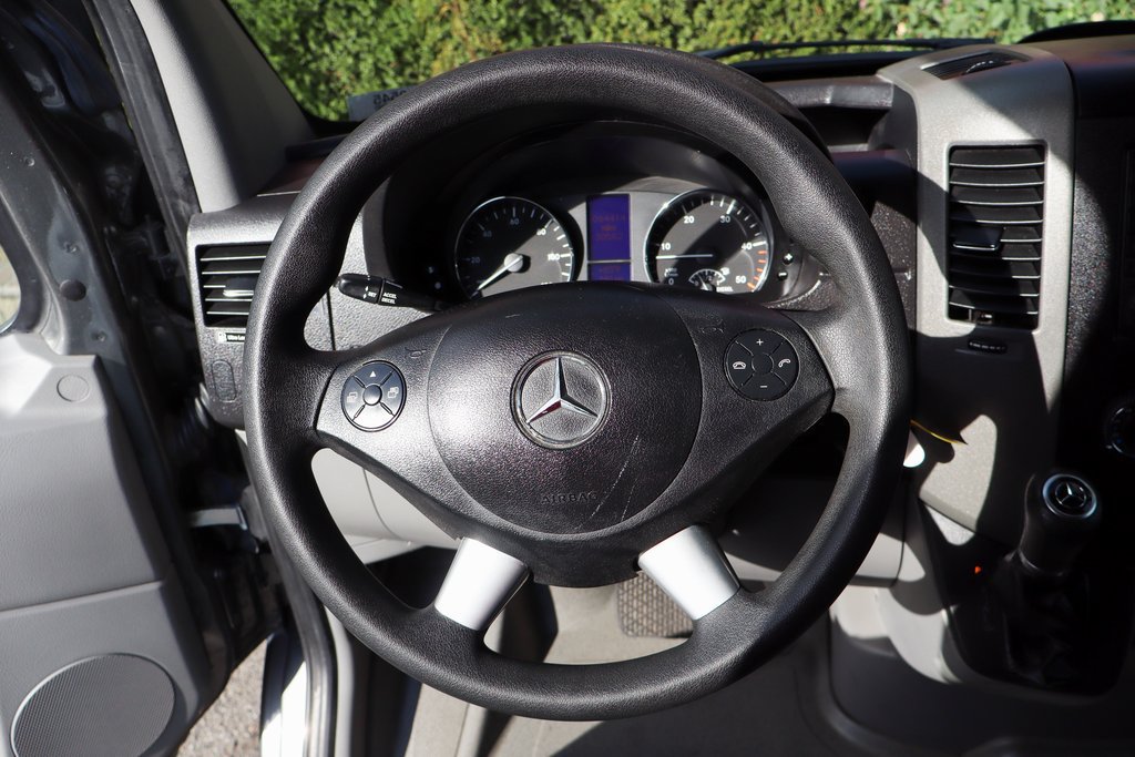 Used 2018 Mercedes-Benz Sprinter 2500 image 24