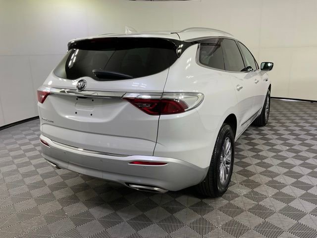 Used 2023 Buick Enclave Essence image 8