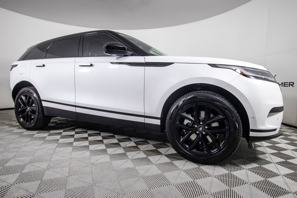 Used 2024 Land Rover Range Rover Velar S AWD/4WD image 3