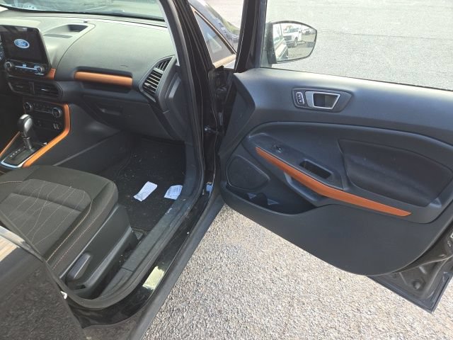 Used 2021 Ford EcoSport SE w/ SE Appearance Package FWD image 9