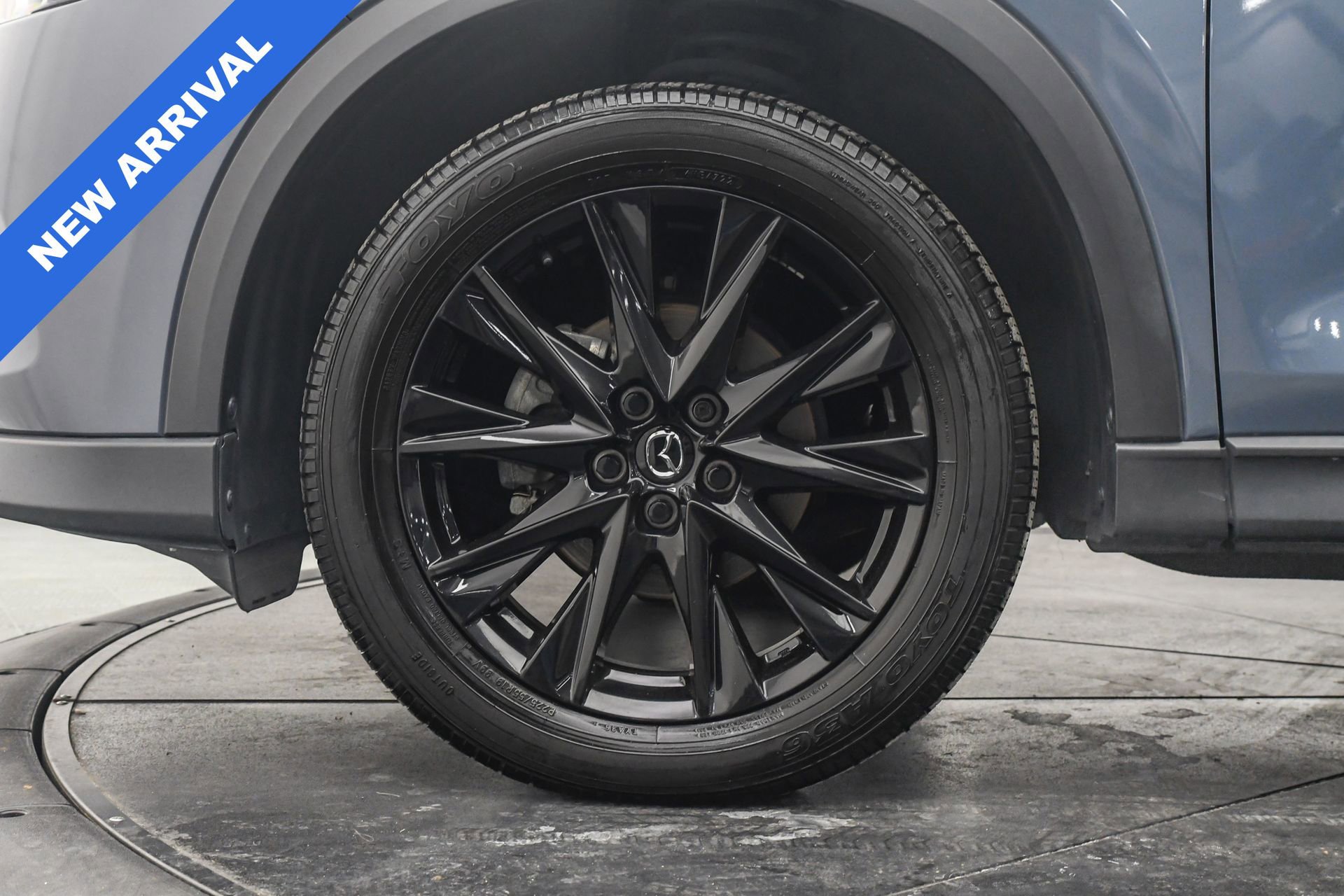 Used 2023 MAZDA CX-5 Carbon Edition image 25