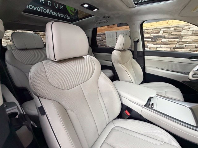 Used 2023 Hyundai Palisade Calligraphy w/ Cargo Package AWD/4WD image 17