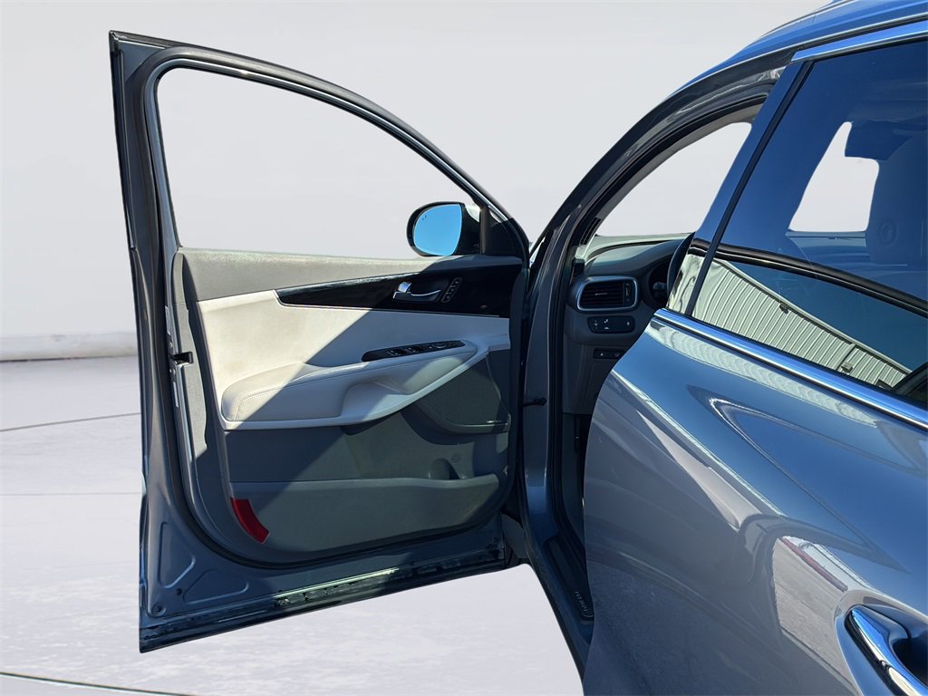 Used 2020 Kia Sorento SX image 35