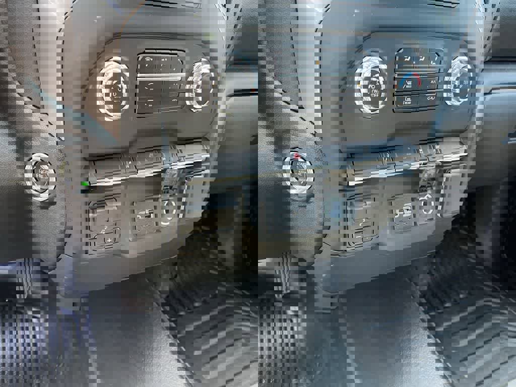 New 2024 GMC Sierra 2500 Pro w/ Convenience Package image 37