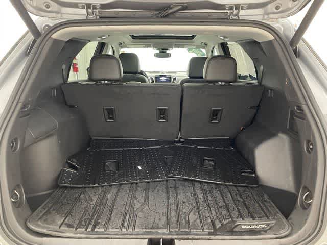 Used 2023 Chevrolet Equinox Premier AWD/4WD image 14