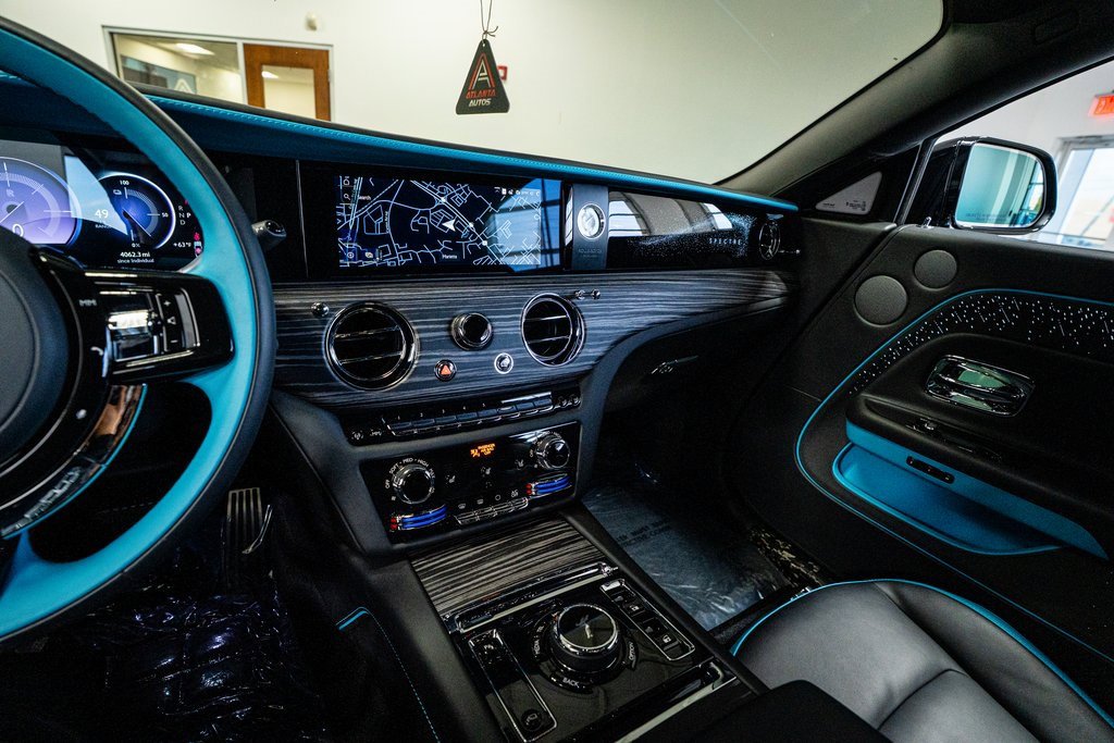 Used 2024 Rolls-Royce Spectre w/ Spectre Launch Package image 58
