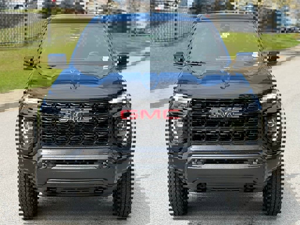 New 2026 GMC Canyon Elevation w/ Convenience Package image 8