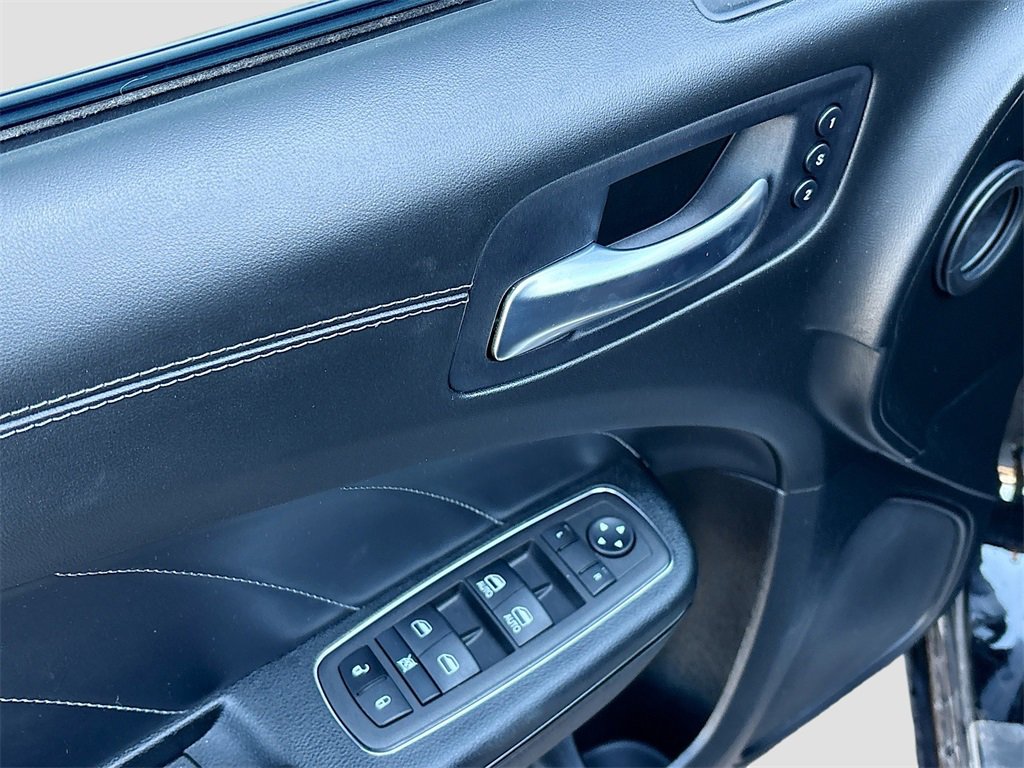 Used 2023 Dodge Charger Scat Pack w/ Daytona Edition Group image 18