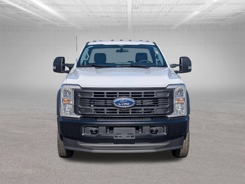 New 2026 Ford F550 4x4 Regular Cab Super Duty image 3