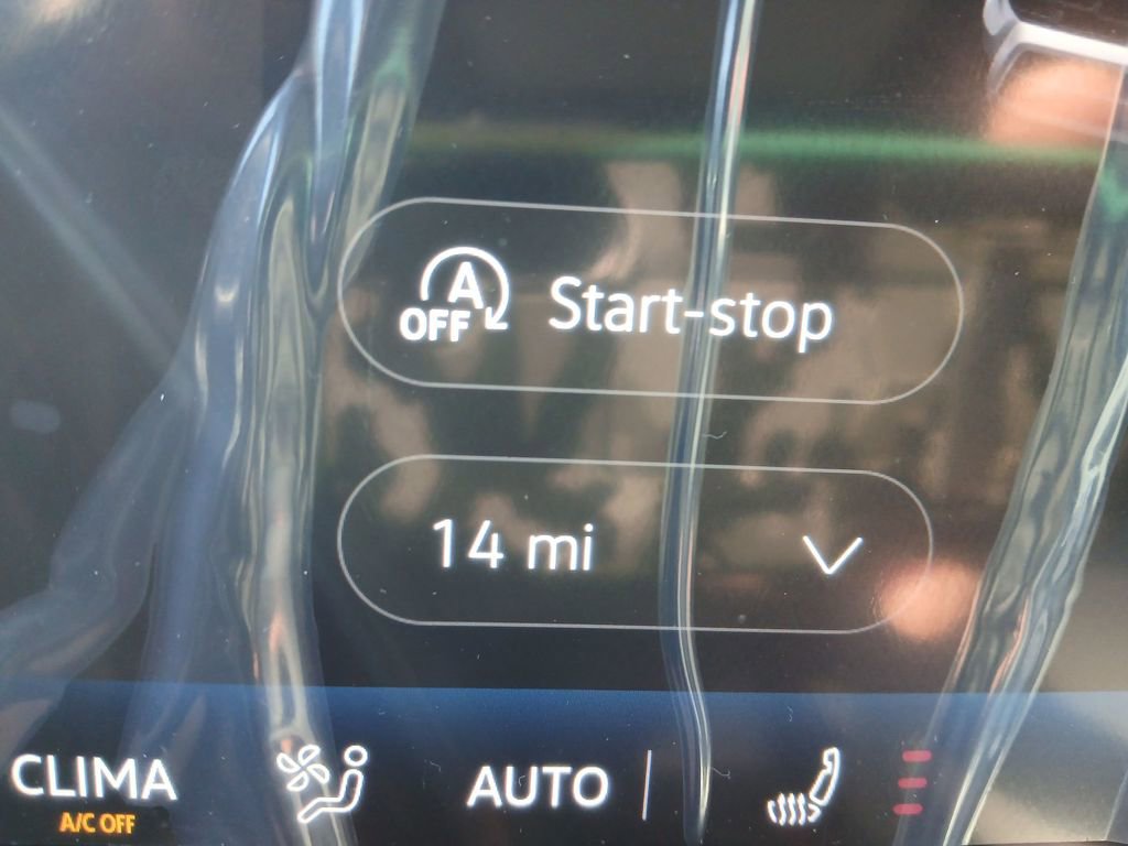 New 2026 Volkswagen Tiguan SE AWD/4WD image 16