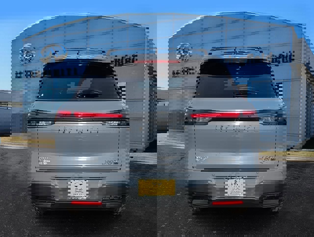 New 2026 INFINITI QX60 Sport image 5