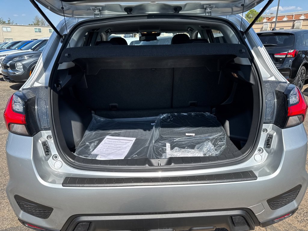 New 2027 Mitsubishi Outlander Sport SE FWD image 40