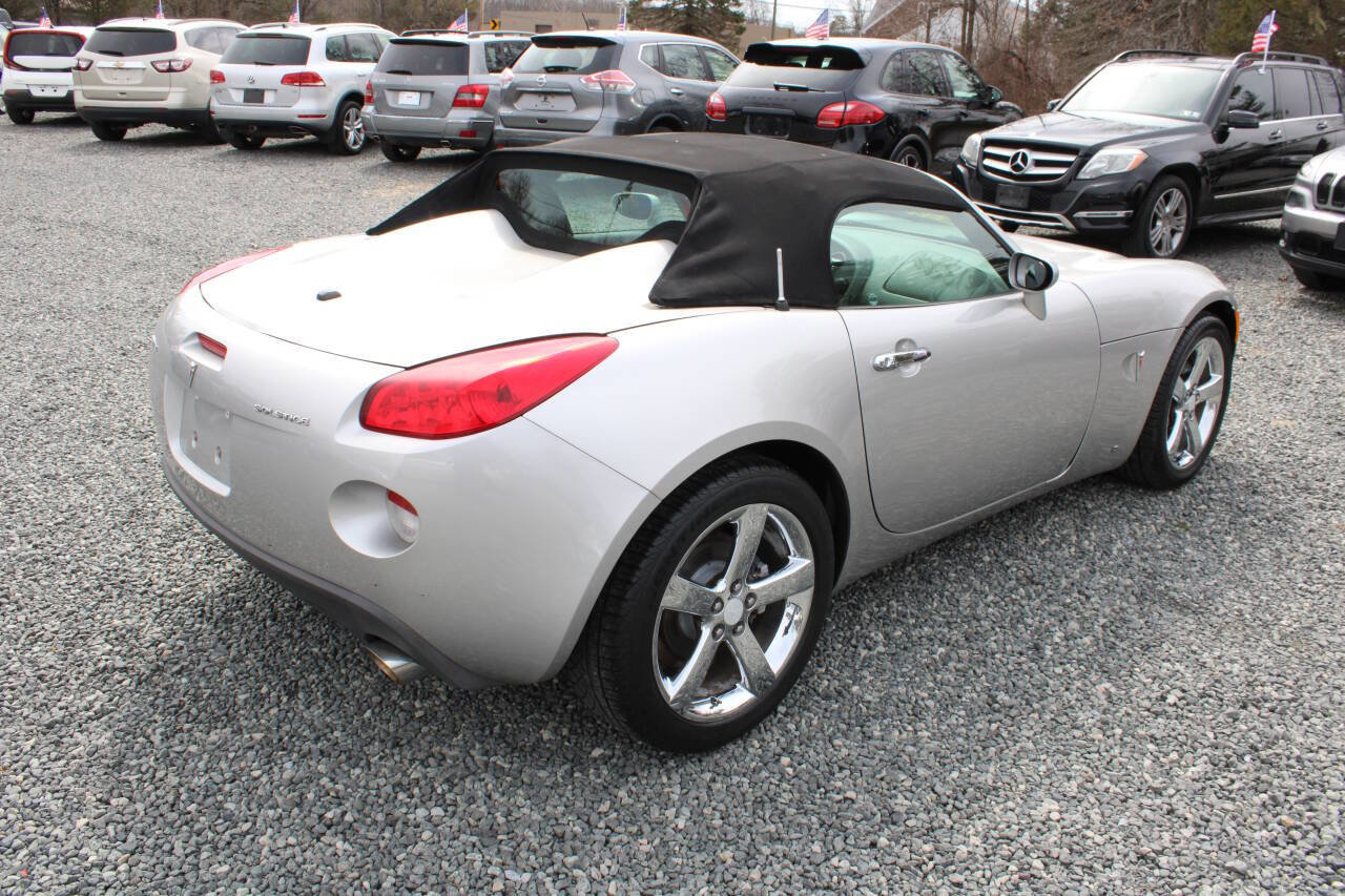 Used 2006 Pontiac Solstice Convertible w/ Premium Package image 14