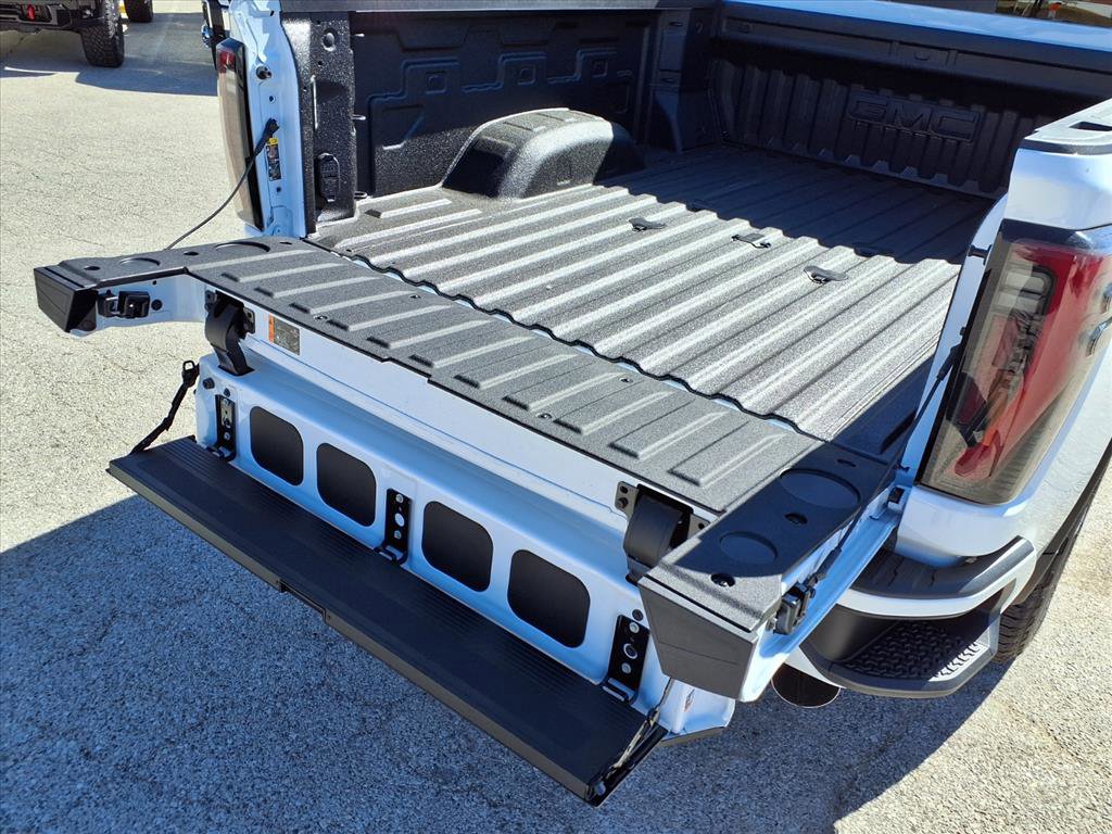 New 2026 GMC Sierra 2500 AT4 w/ AT4 Premium Plus Package image 27