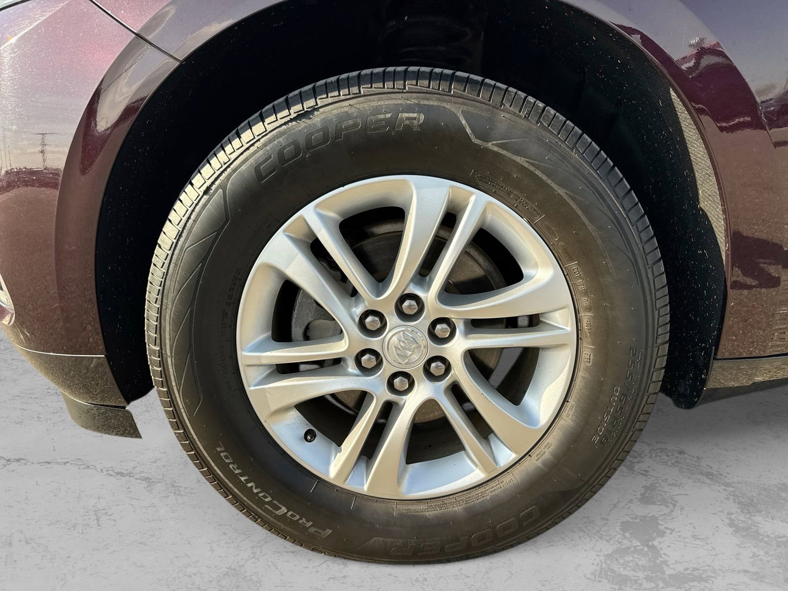 Used 2018 Buick Enclave Essence FWD image 15