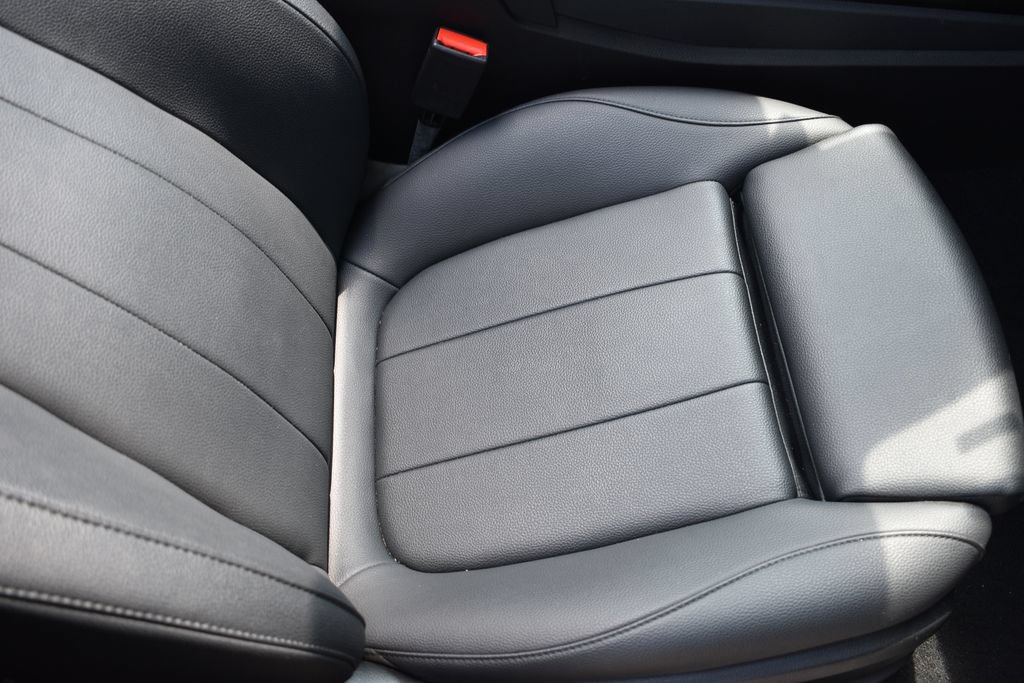 Used 2025 Mercedes-Benz CLA 250 image 23