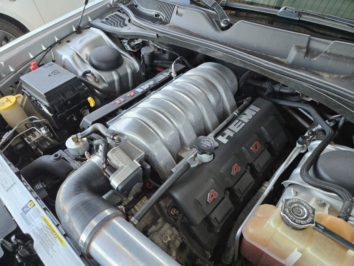 Used 2009 Dodge Challenger SRT8 w/ SRT Option Group II image 8