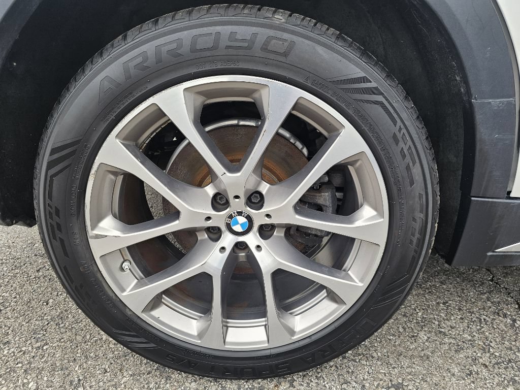 Used 2021 BMW X6 xDrive40i w/ Convenience Package AWD/4WD image 18