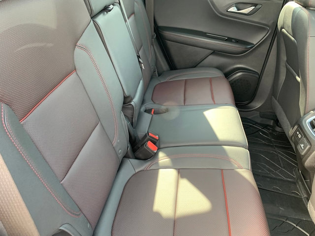Used 2025 Chevrolet Blazer RS w/ LPO, Floor Liner Package AWD/4WD image 15