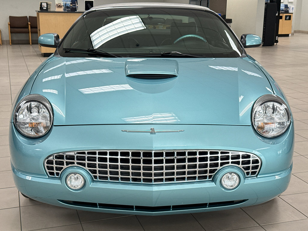 Used 2002 Ford Thunderbird RWD image 6
