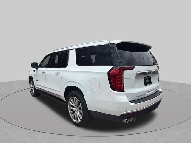 Used 2022 GMC Yukon XL Denali w/ Advanced Technology Package AWD/4WD image 7