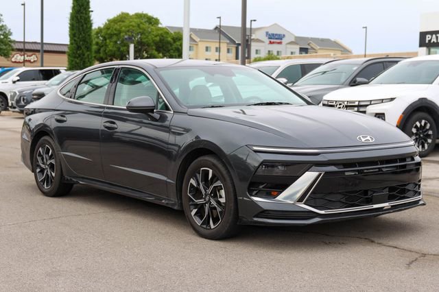 Used 2024 Hyundai Sonata SEL FWD image 1
