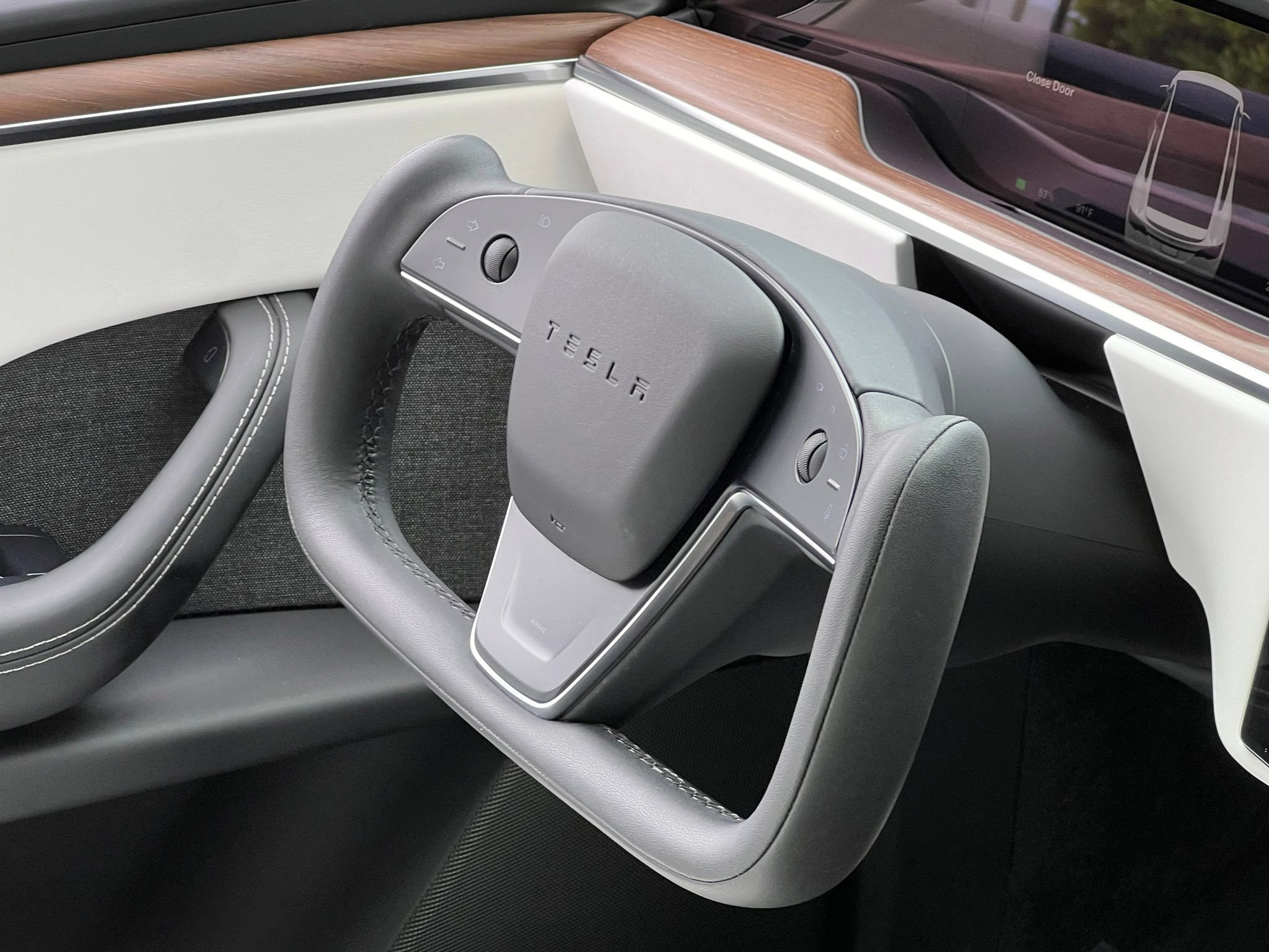 Used 2022 Tesla Model X AWD/4WD image 37