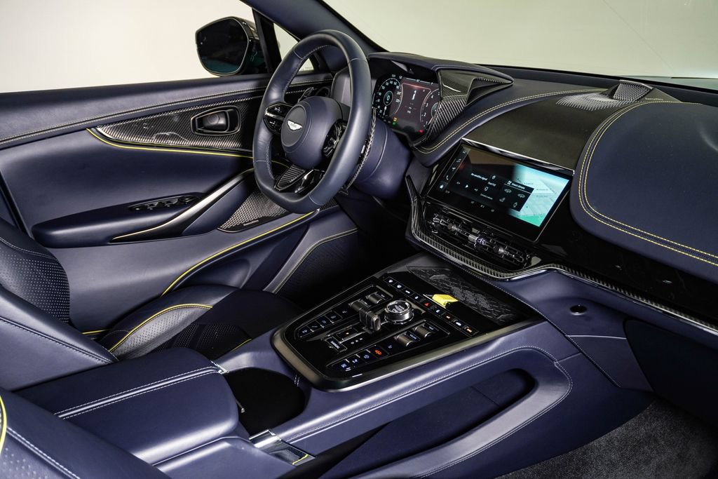 Used 2026 Aston Martin DBX 707 AWD/4WD image 16